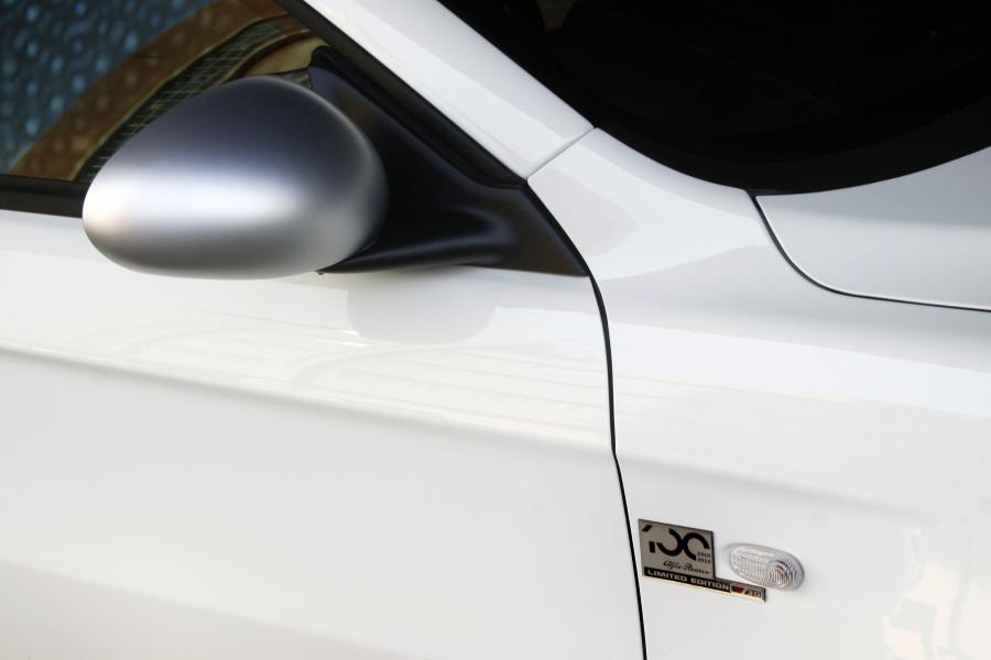 Детали экстерьера Alfa Romeo GT Limited Edition (937C) 2010 года  (фото 3 из 8)